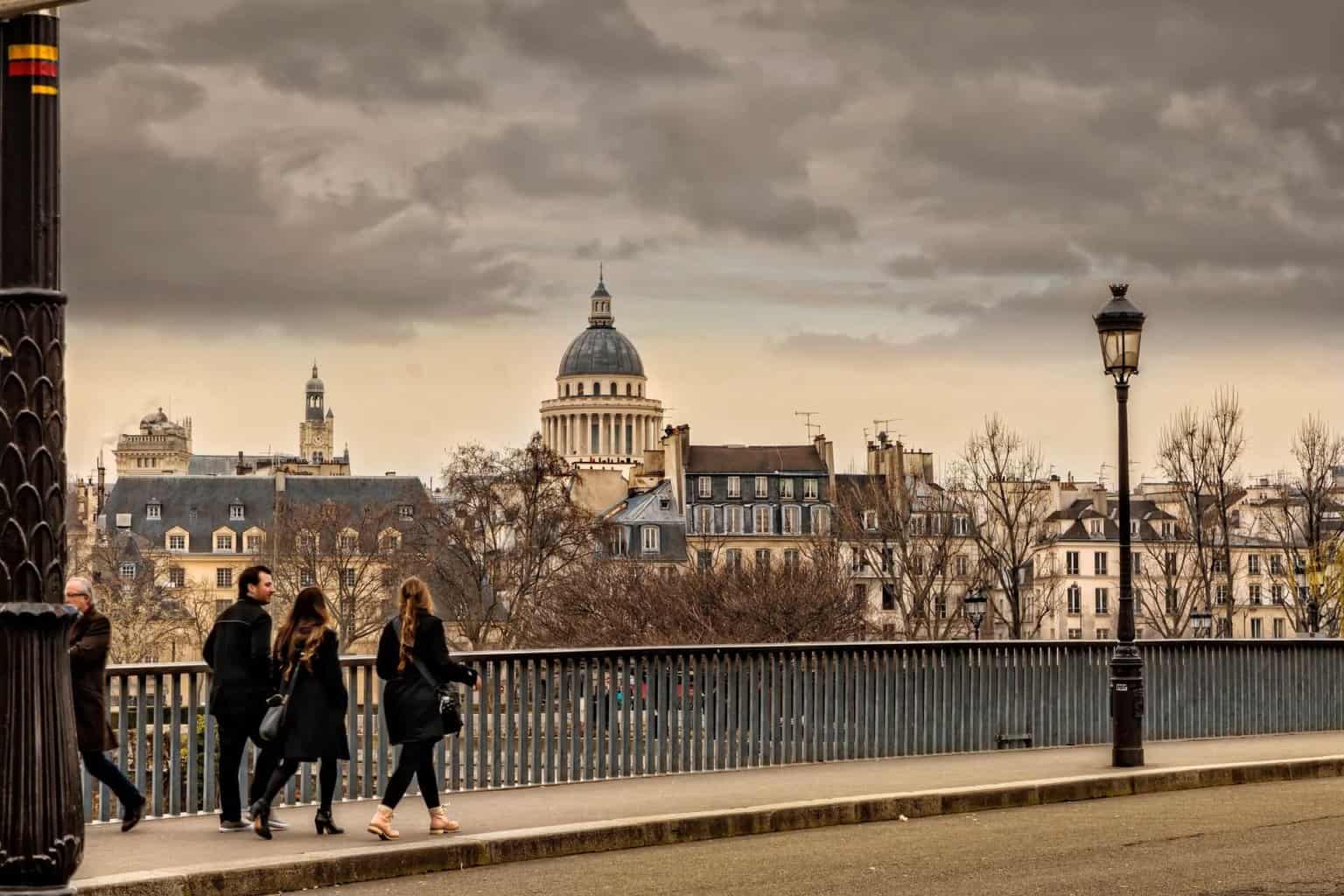 Top 10 Des Visites Insolites à Paris Découvre Le Monde 5297